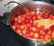 Варенье из райских яблок: рецепт ароматной заготовки на зиму