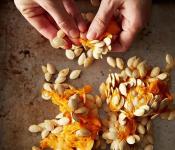 Как можно обогатить рацион при помощи тыквенной муки Кексы с вишней и семенами тыквы