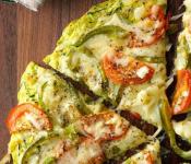 Kahanga-hangang zucchini pizza